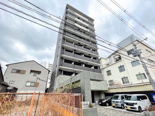 【レジュールアッシュ福島キューズ】外観