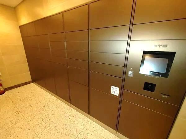 （宅配ボックス）