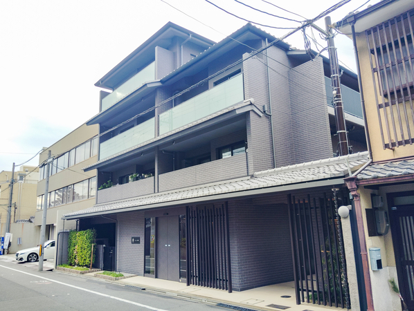 【イーグルコート御所西】外観