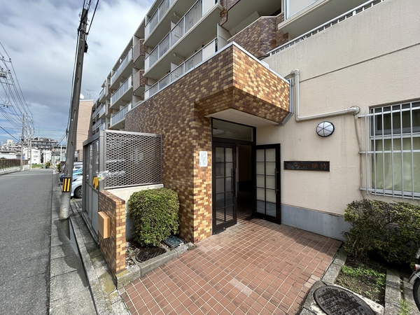 【コープ野村植竹】エントランス