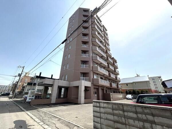 【ベガシティ美香保】外観