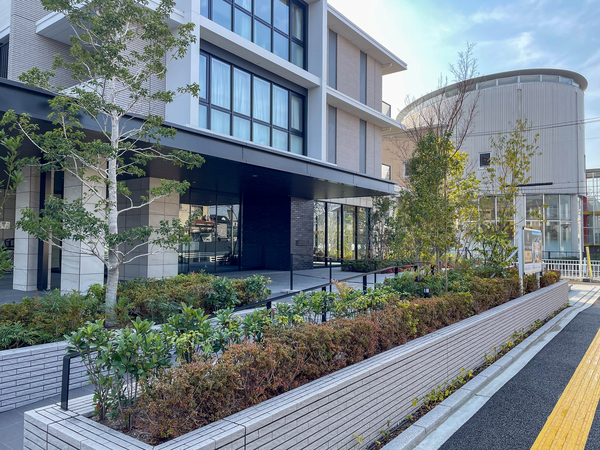 【ガーデンシティ新金岡】エントランス 【ガーデンシティ新金岡】エントランス