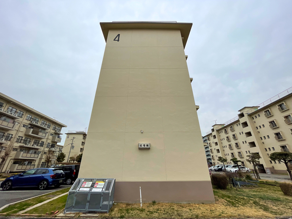 【杭瀬団地4号棟】外観