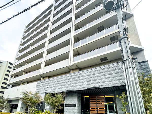 【プレサンスロジェ伊丹郷町】外観