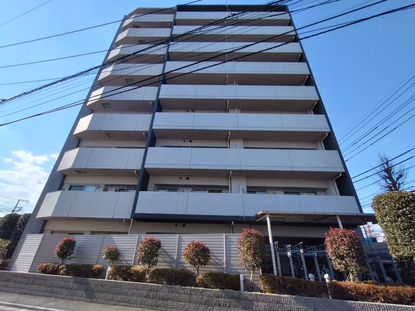 【コンフォルシア稲城長沼】外観