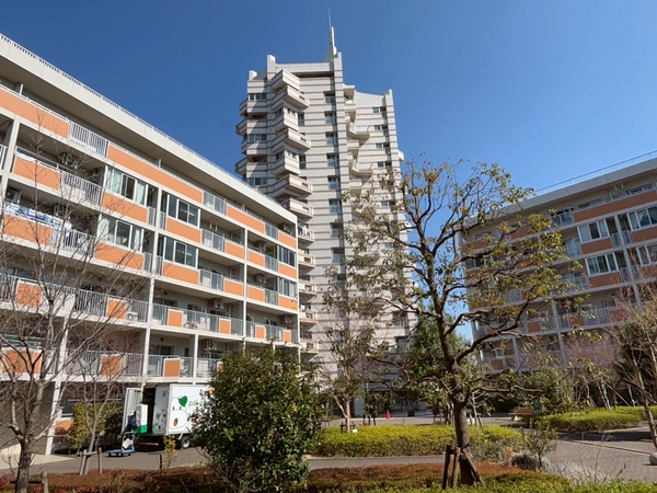 【ベルコリーヌ南大沢5-61号棟】外観