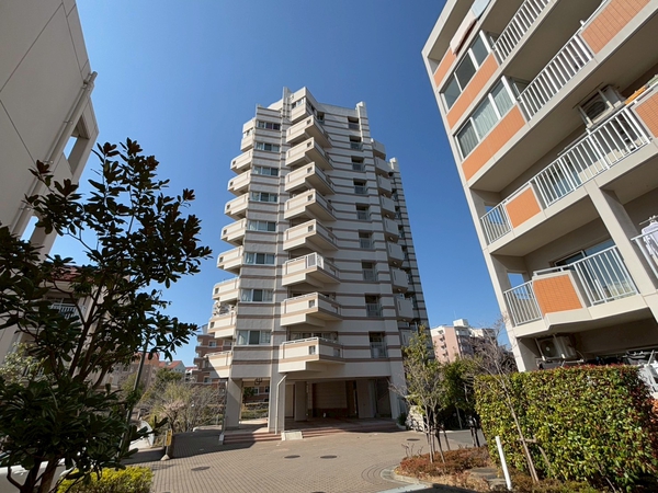 【ベルコリーヌ南大沢5-61号棟】外観