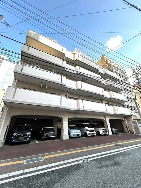 【赤坂ハウス】外観2