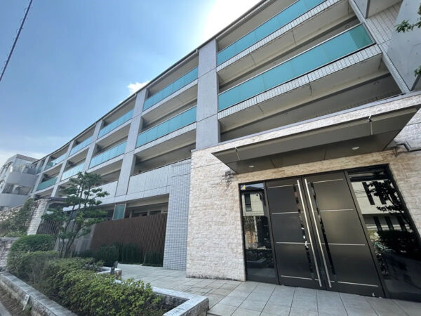 ザ・パームス三鷹ビバーチェ