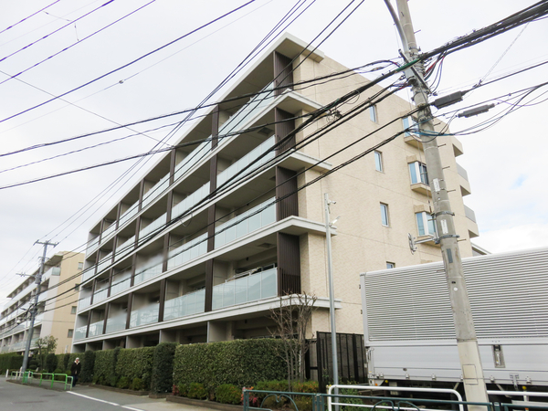 【ライオンズ光が丘レジデンス】外観