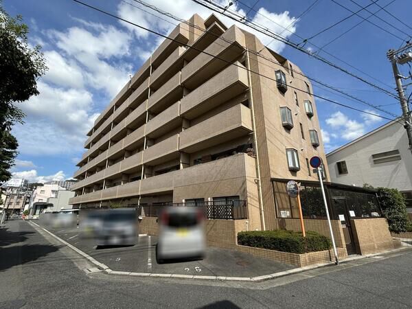 【ロイヤルパレス曙町】外観
