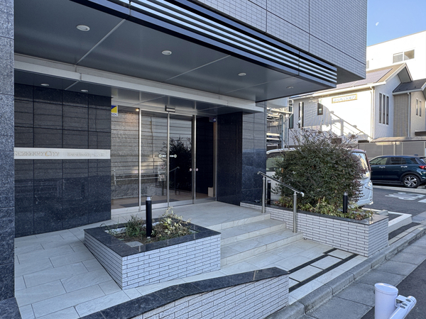 【エクセレントシティ原木中山Ⅱザ・プレイス】エントランス
