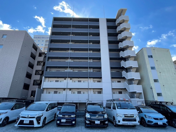 【コンフォルシア三郷中央】外観