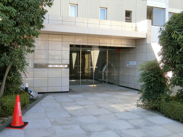 【クリオ川崎大師公園】エントランス