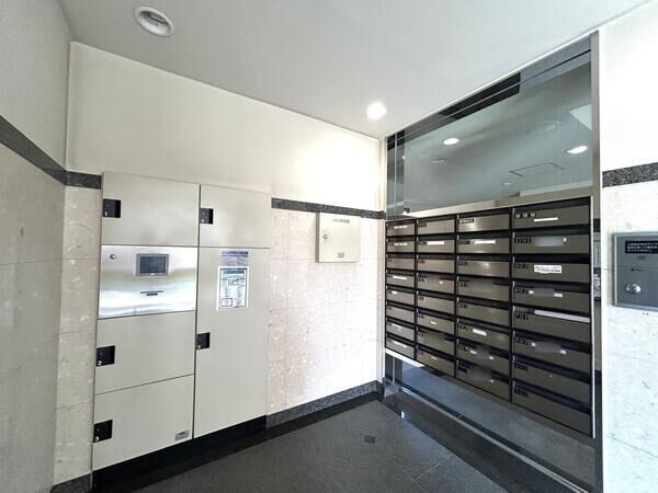 【ローヤルシティ大宮吉敷町】ポスト・宅配ボックス