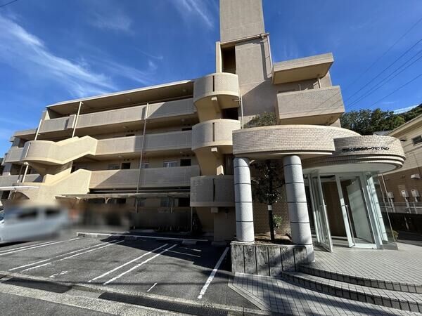 【戸坂くるめ木パークマンション】外観