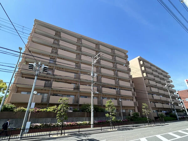 【吹田ロイヤルマンション】外観