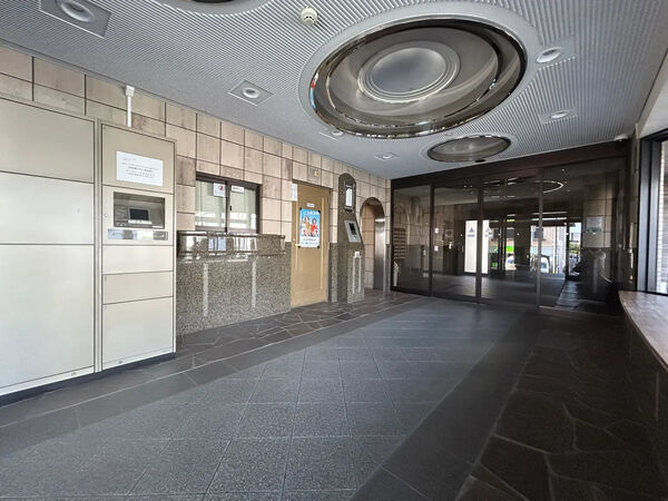 【ライオンズマンション一社東】エントランス 【ライオンズマンション一社東】エントランス