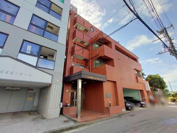 【ライオンズマンション根岸第5】外観写真 【ライオンズマンション根岸第5】外観写真