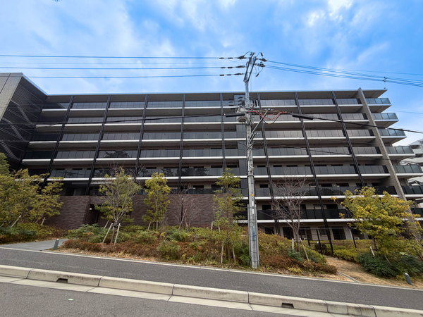 【ジオ北千里藤白台】外観