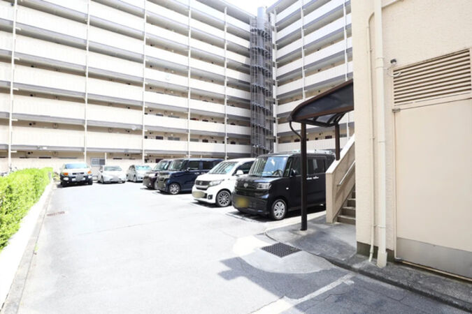 【高殿コーポ】共用部分(駐車場) 【高殿コーポ】共用部分(駐車場)
