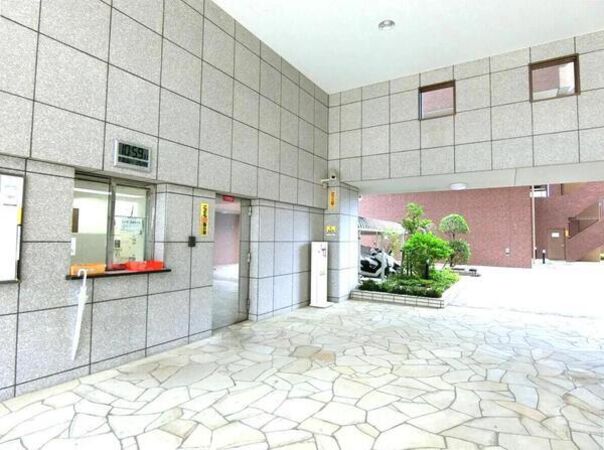 【キングスクエア北大阪パークフェリス】エントラン2 【キングスクエア北大阪パークフェリス】エントラン2