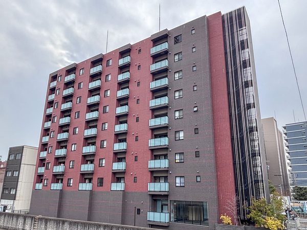 【ファーストフィオーレ阿波座アクア】外観