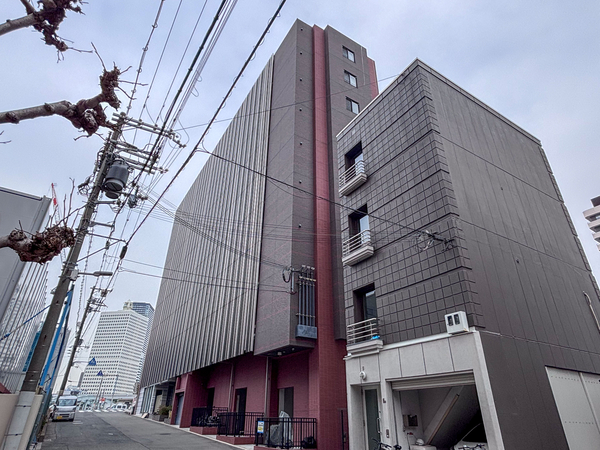 【ファーストフィオーレ阿波座アクア】外観