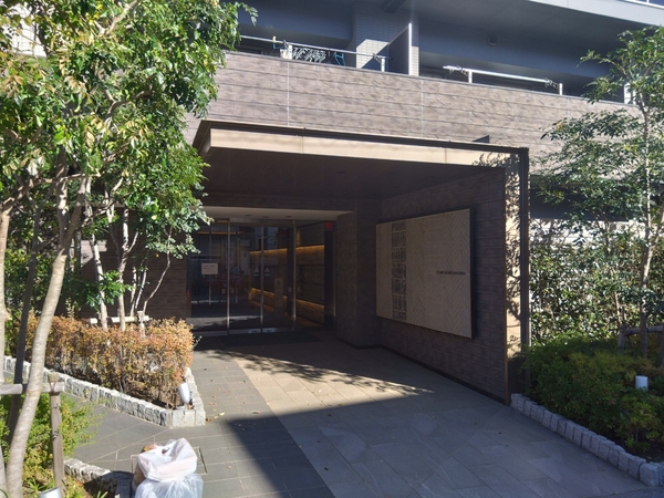 【クレアホームズ町田】エントランス 【クレアホームズ町田】エントランス