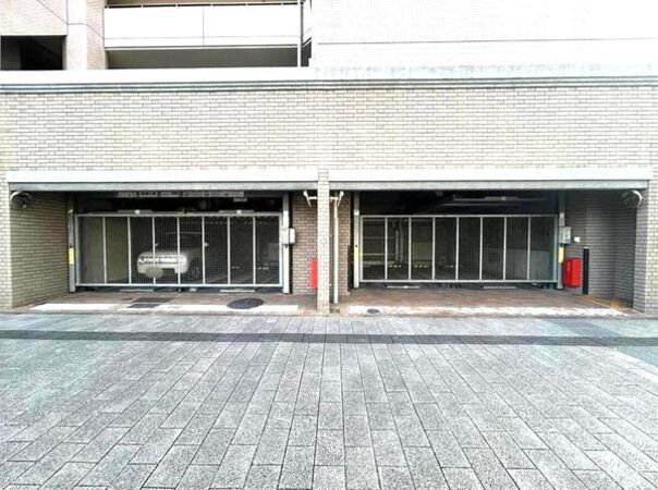 【パークハイム白島城北】(駐車場) 【パークハイム白島城北】(駐車場)