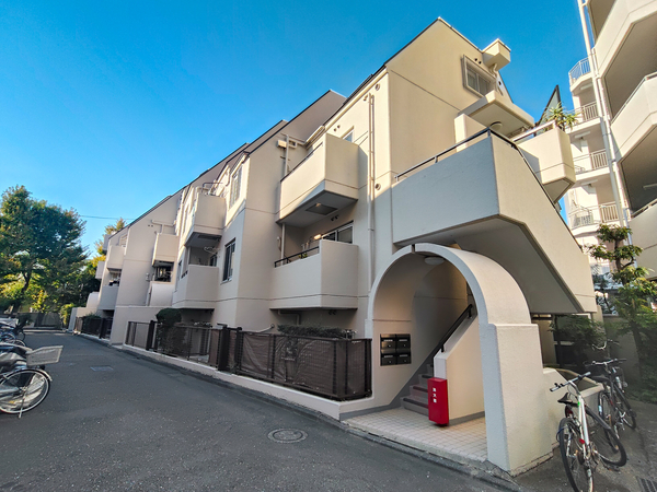 【クレール八幡山A棟】外観