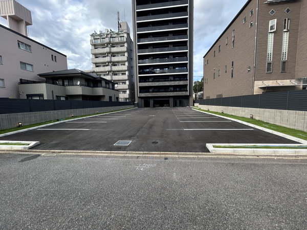 【オープンレジデンシア瑞穂公園前】駐車場