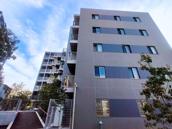 【オープンレジデンシア横浜上星川】外観