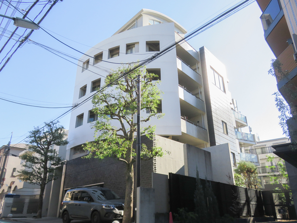 【コーオペラウェスト】外観