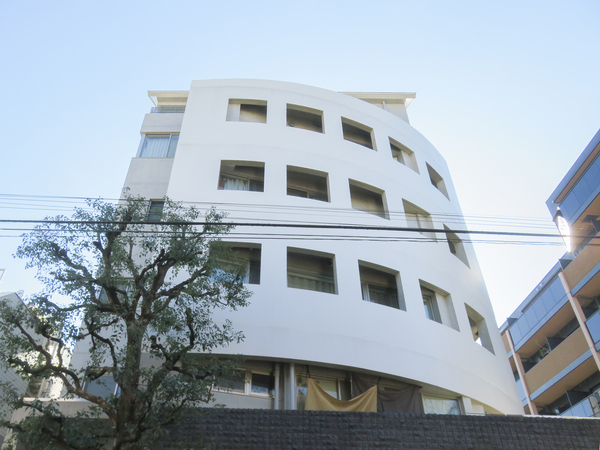 【コーオペラウェスト】外観