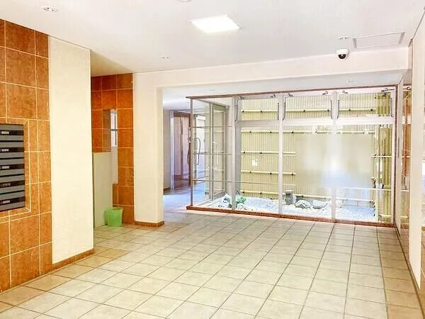 【グローバル嵯峨】エントランス 【グローバル嵯峨】エントランス