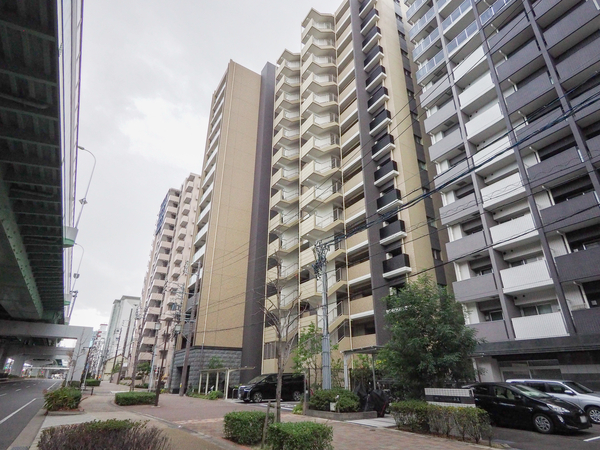 【プレサンスロジェ金山セリエ】外観