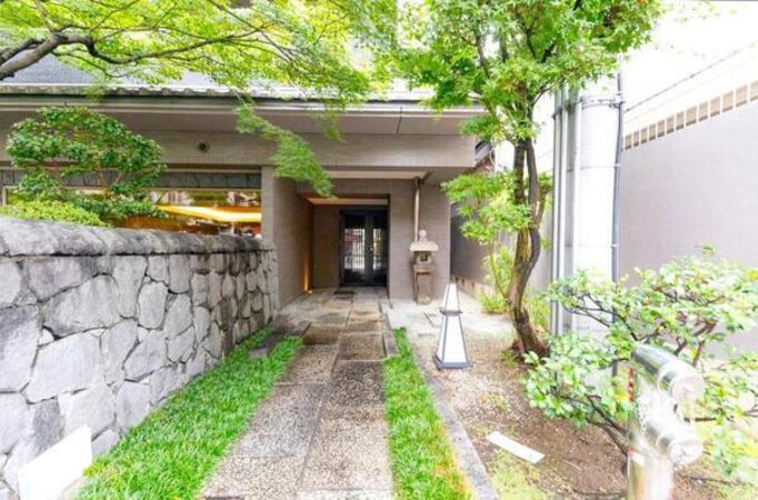 【サンメゾン烏丸御池ザ・ゲート】共用部分(庭) 【サンメゾン烏丸御池ザ・ゲート】共用部分(庭)