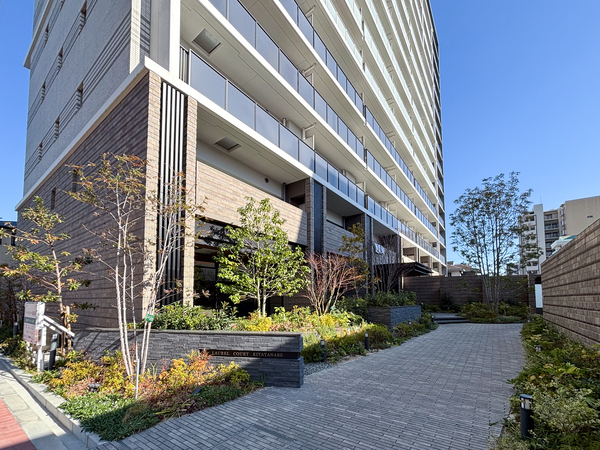 【ローレルコート北田辺】エントランス 【ローレルコート北田辺】エントランス