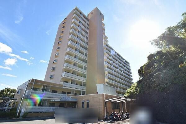 【ペルル中山南参番館】外観