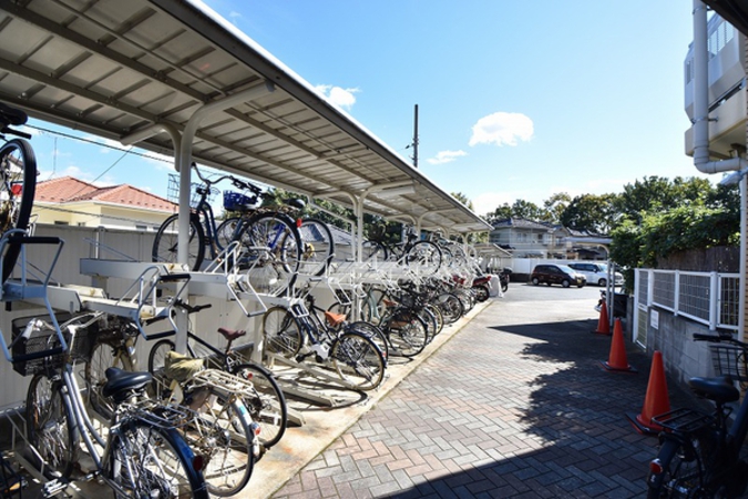 【ペルル中山南参番館】共用部分（駐輪場）