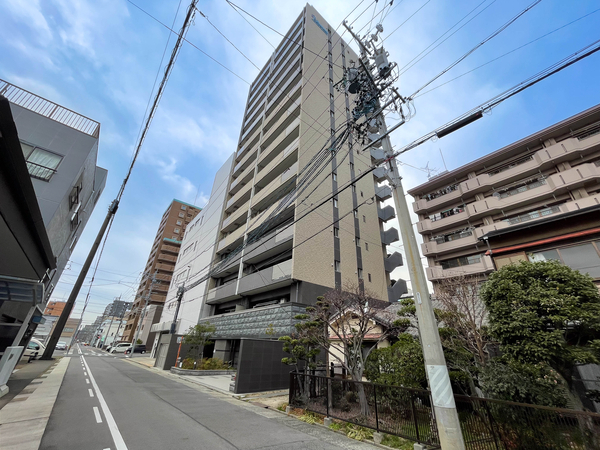 【プレサンスロジェ志賀本通】外観