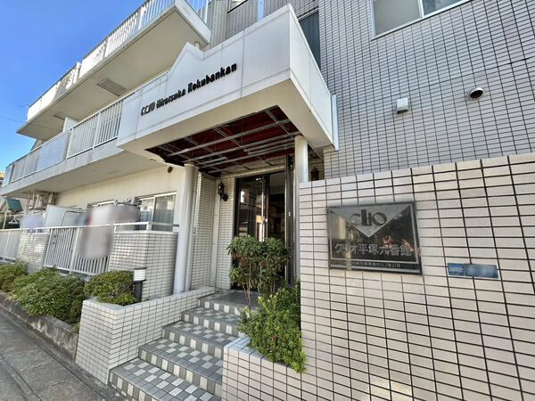 【クリオ平塚六番館】エントランス