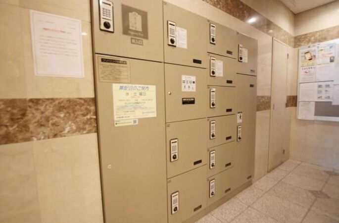 （宅配ボックス）