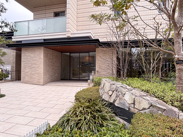 【プレミスト都島パークフロント】エントランス