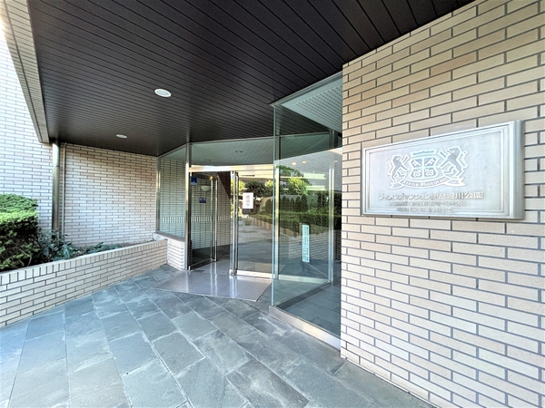 【ライオンズマンション仙台堀川公園】エントランス