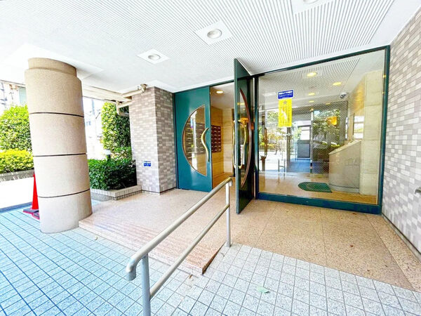 【ユニオンパレス吉祥寺北1番館】エントランス 【ユニオンパレス吉祥寺北1番館】エントランス