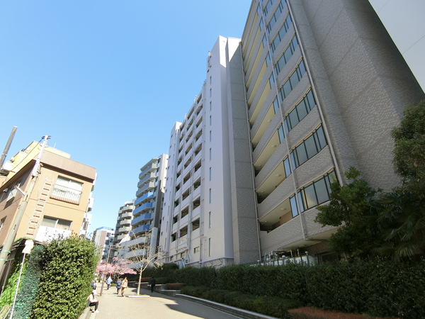 【横浜ウェイサイドマンション】外観