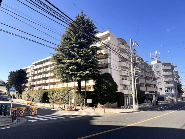 【根岸森林公園ハイツ】外観1 【根岸森林公園ハイツ】外観1