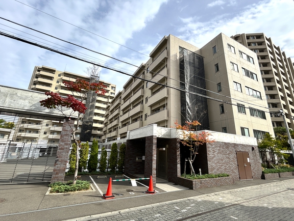 【ブランズ札幌中島公園】外観 【ブランズ札幌中島公園】外観